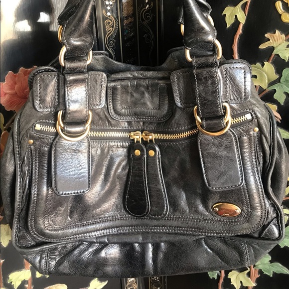 Chloe Handbags - Chloe black gold purse